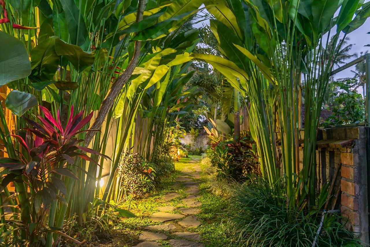 De Mangku Hotel Ubud Buitenkant foto